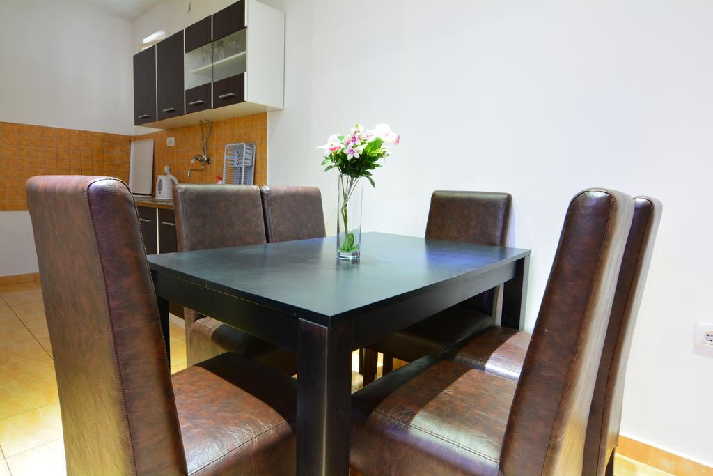 Lux Apartment In בלגרד מראה חיצוני תמונה